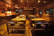 schooner 115 phuket thailand