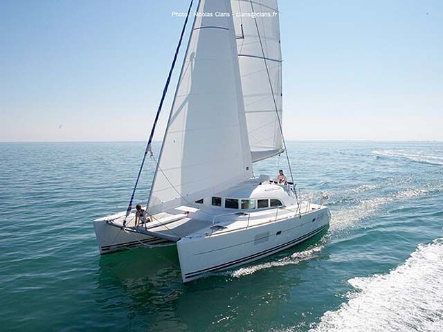 LAGOON 380 S2