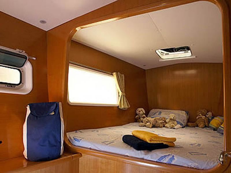 Lagoon 410 S2