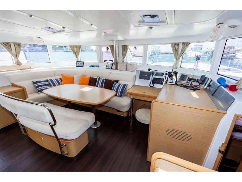 Lagoon 440