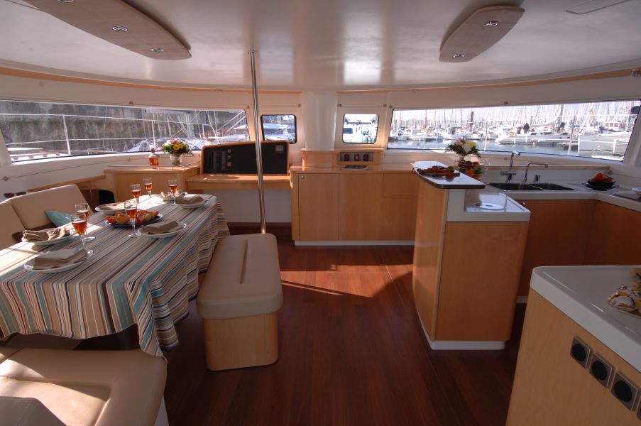 Salina 48