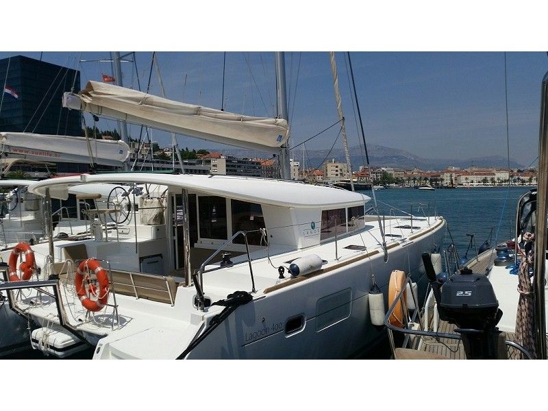 Lagoon 400