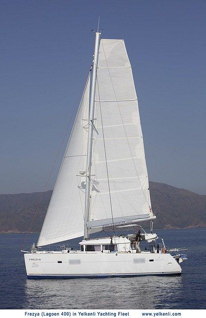 Lagoon 400