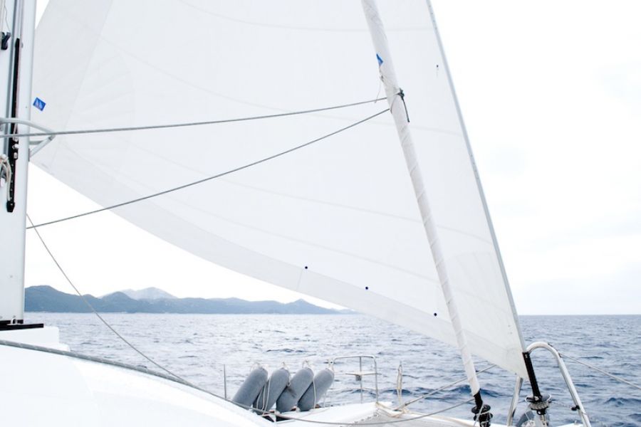 Lagoon 560 