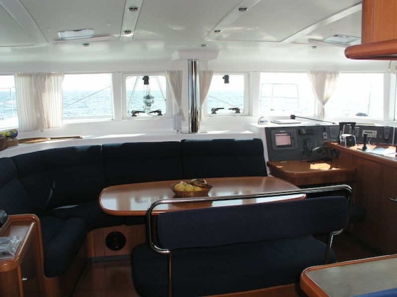 Lagoon 440