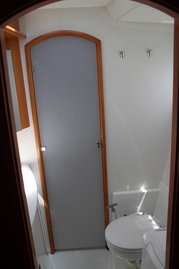 Lagoon 440