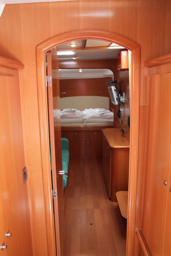 Lagoon 440