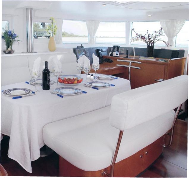 Lagoon 440