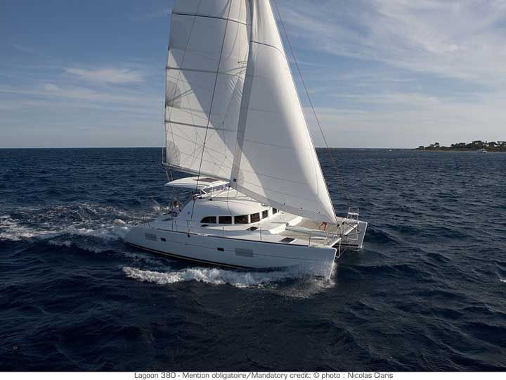 Lagoon 380 S2