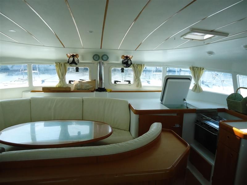 Lagoon 410