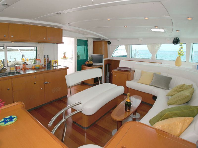 Lagoon 440