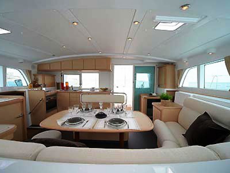 Lagoon 440