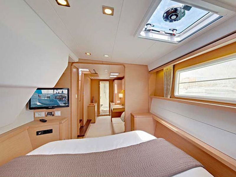 Lagoon 450