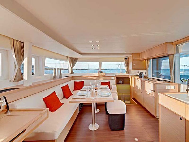 Lagoon 450
