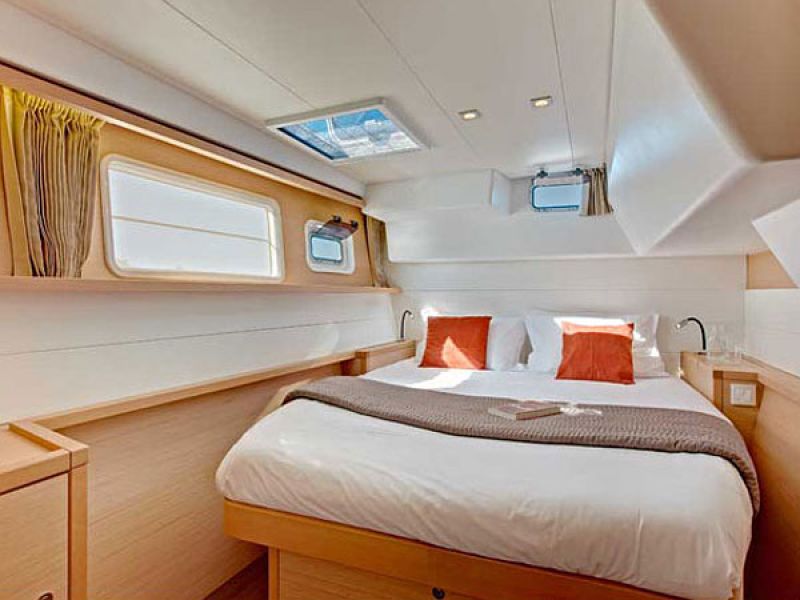 Lagoon 450