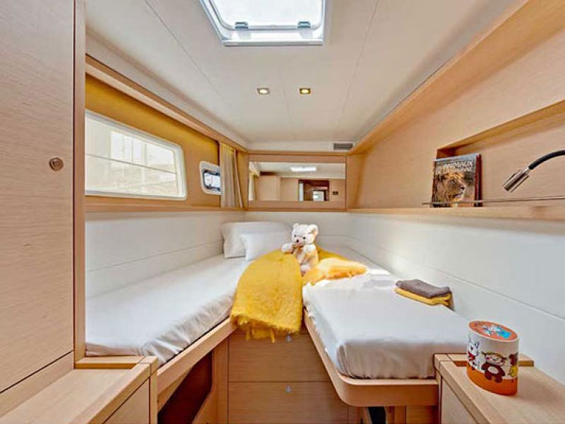 Lagoon 450