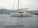 Lagoon 421