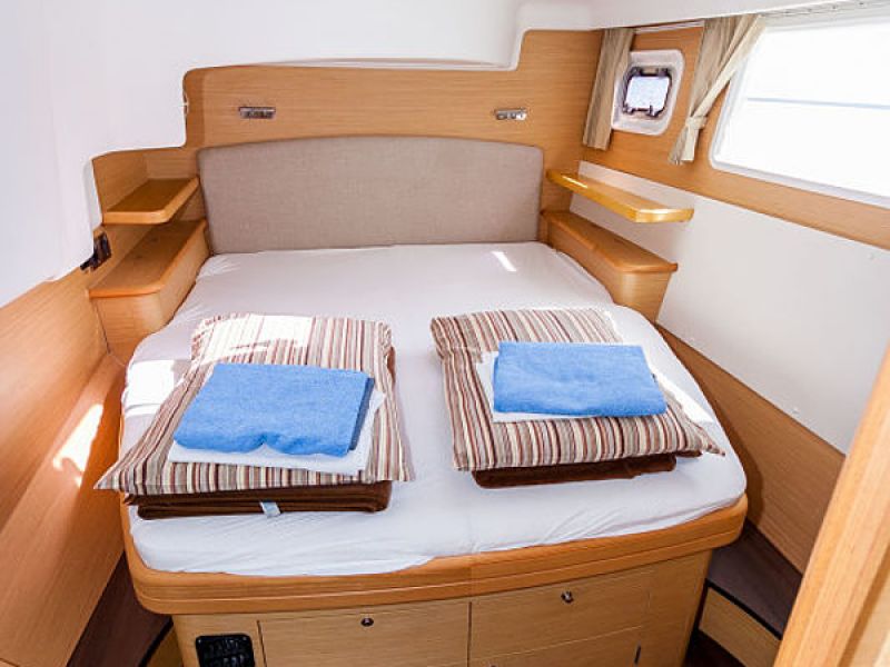 Lagoon 440