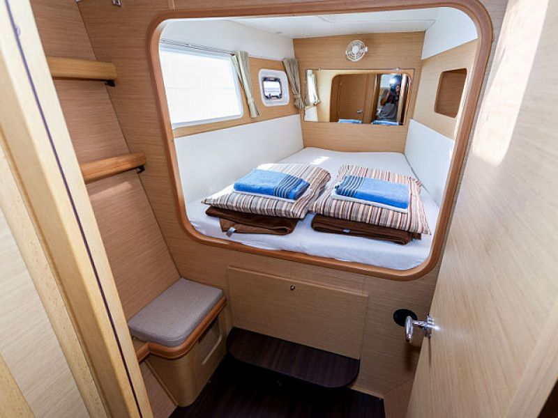 Lagoon 440