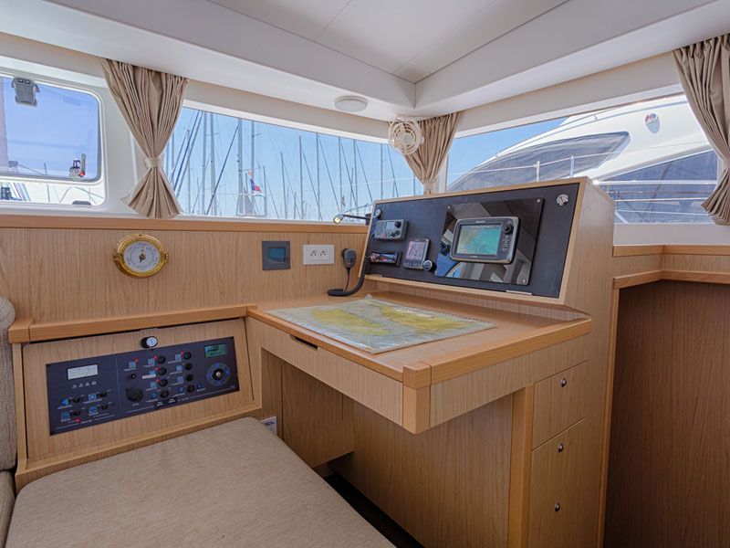 Lagoon 400 S2