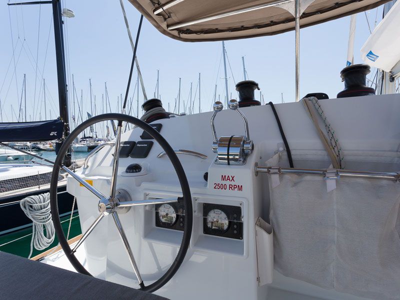 Lagoon 400 S2