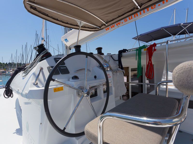 Lagoon 400 S2