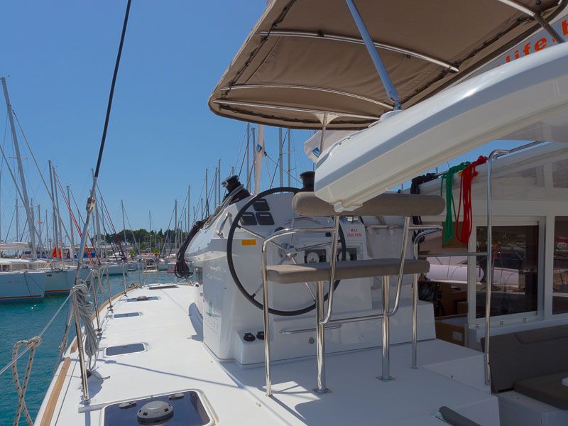 Lagoon 400 S2
