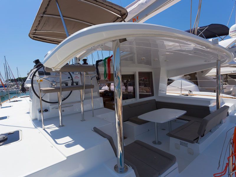 Lagoon 400 S2