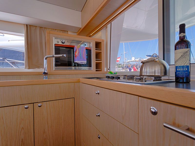 Lagoon 400 S2