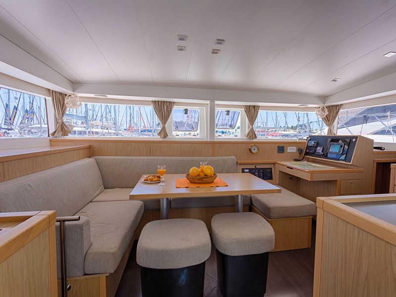 Lagoon 400 S2