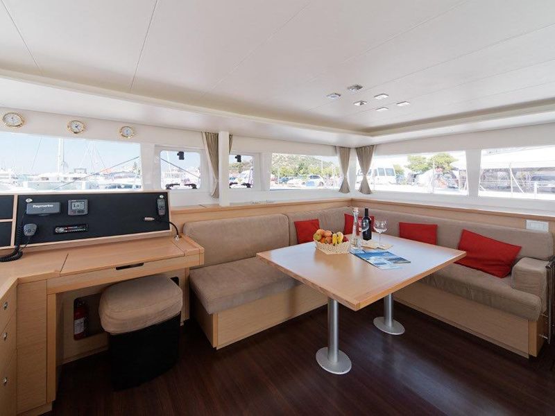 Lagoon 450