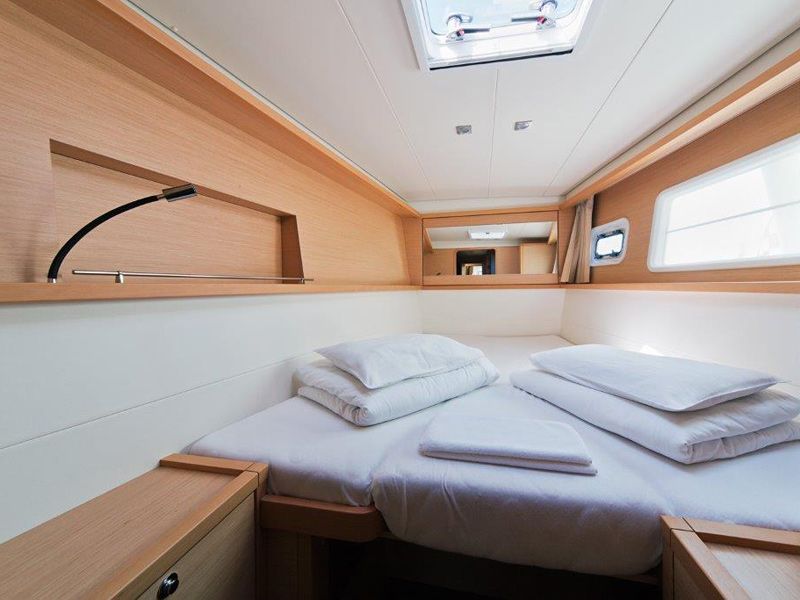 Lagoon 450