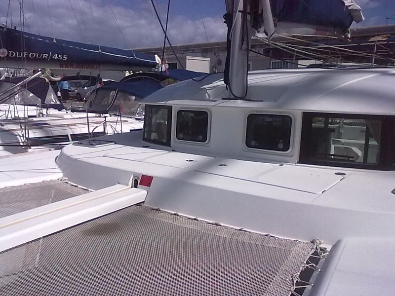 Lagoon 380