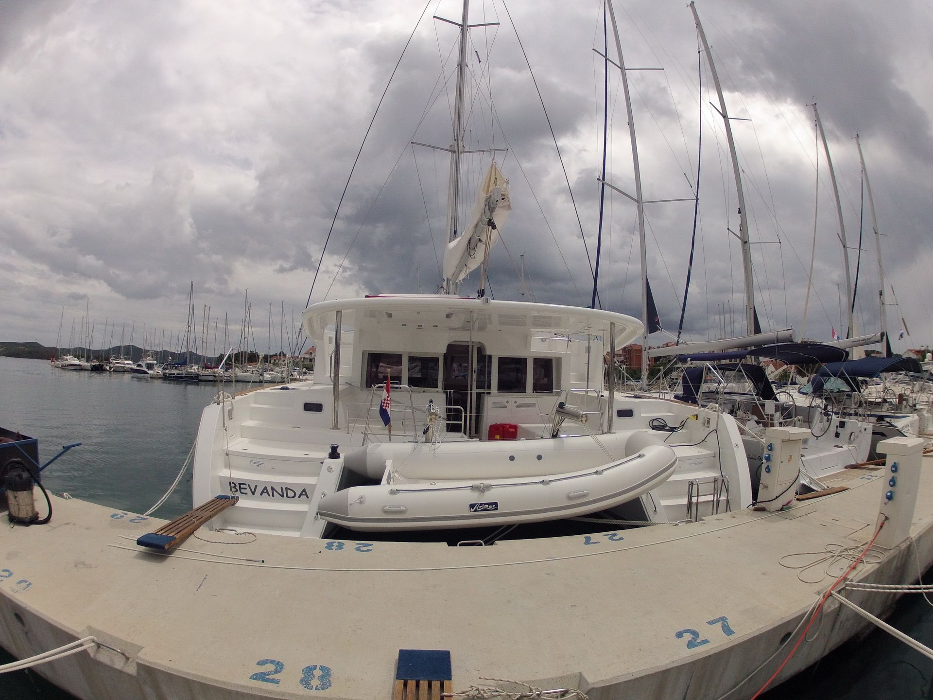 Lagoon 450