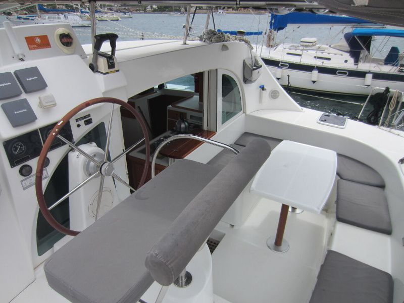 Lagoon 380