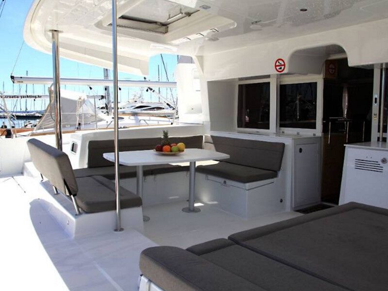 Lagoon 450