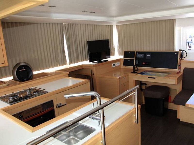 Lagoon 450