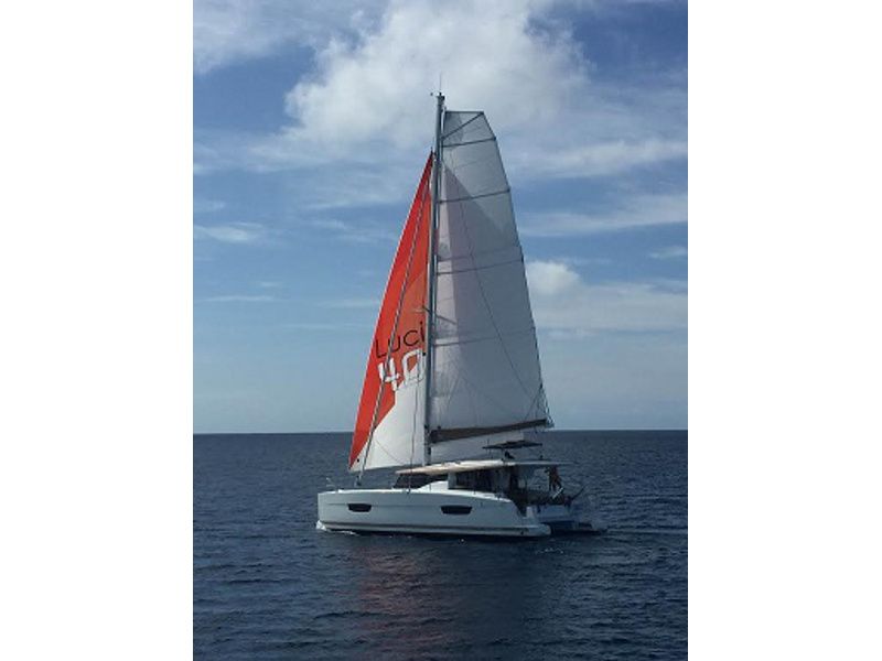 Lucia 40