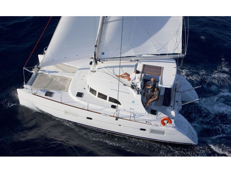 Lagoon 380-4
