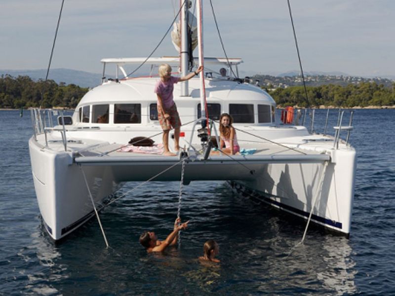 Lagoon 380-4