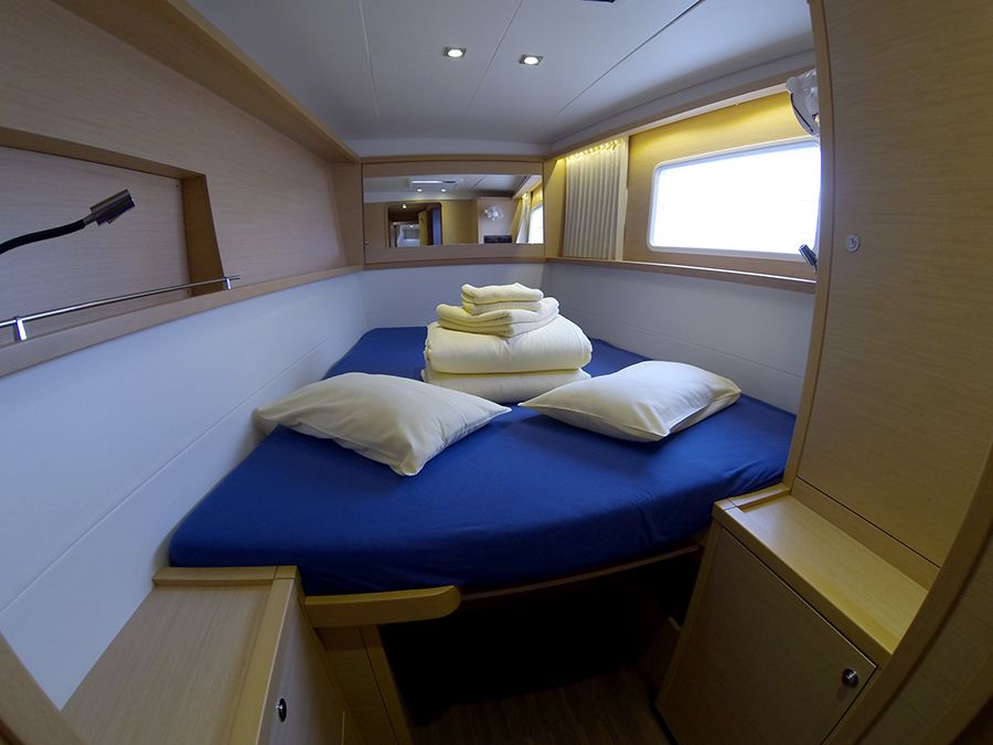 Lagoon 450