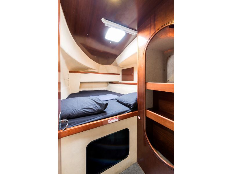 Athena 38