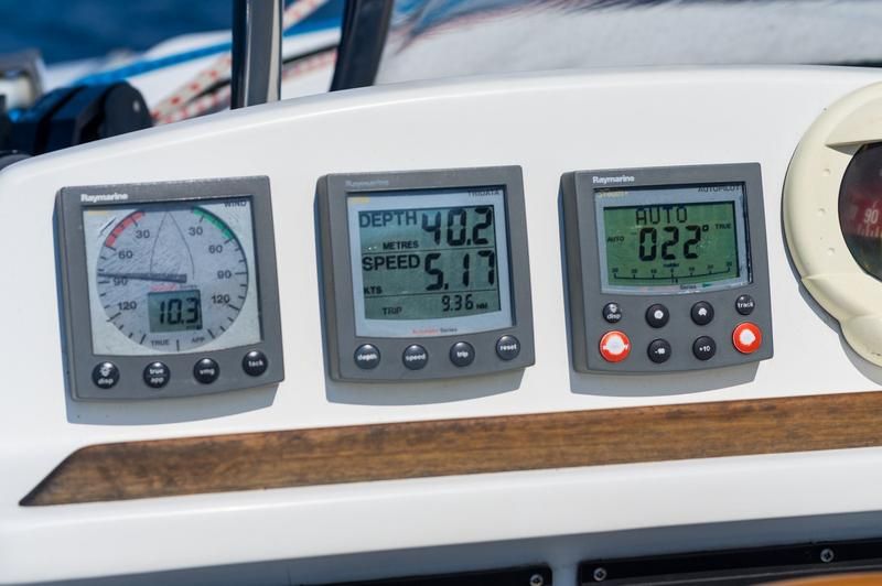 Lagoon 380 (3 CAB+2))
