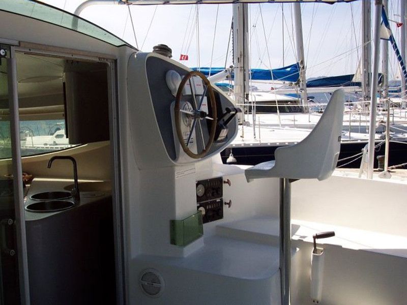 Athena 38