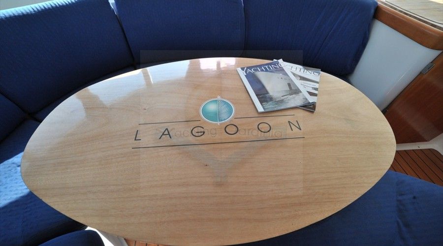 Lagoon 410 S2