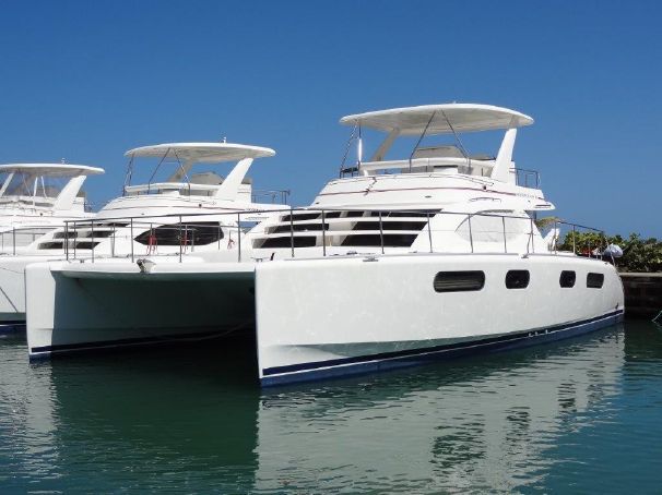 Helia 44