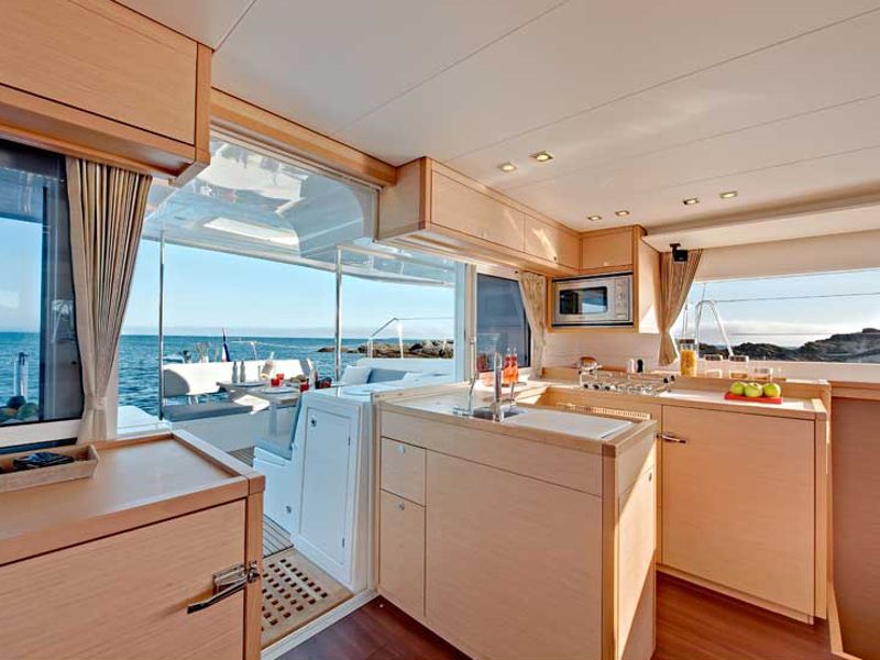 Lagoon 450
