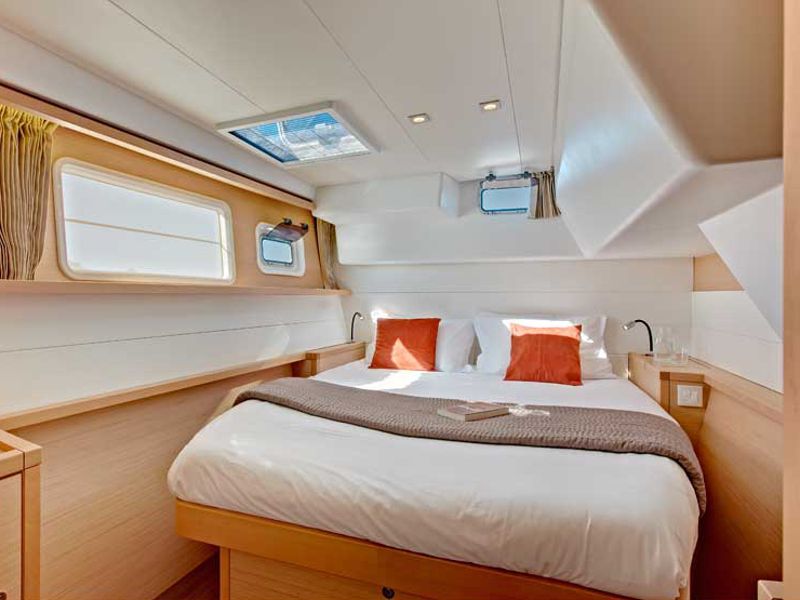 Lagoon 450