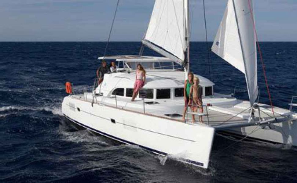 Lagoon 380 S2