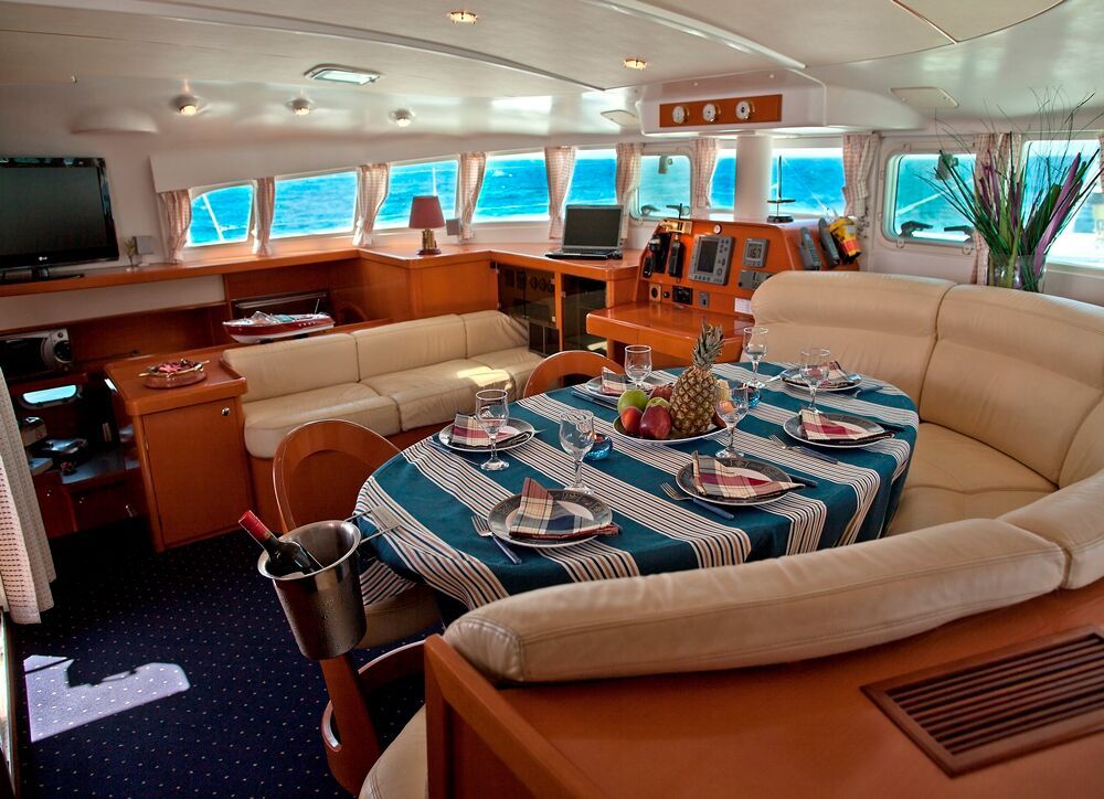 Lagoon 470